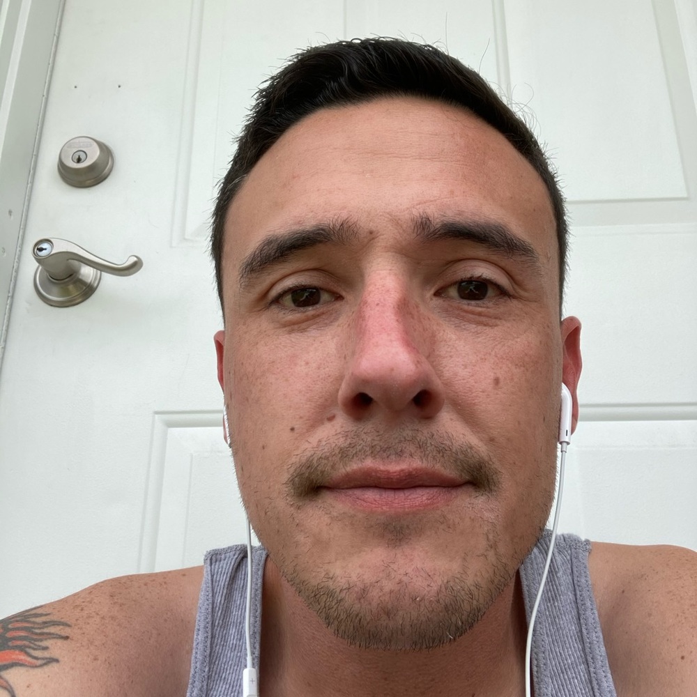 Meet your Posher, Cody